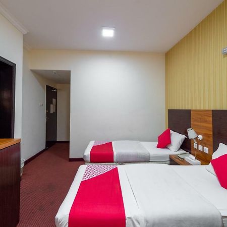دبي Central Paris Hotel, Baniyas Square المظهر الخارجي الصورة